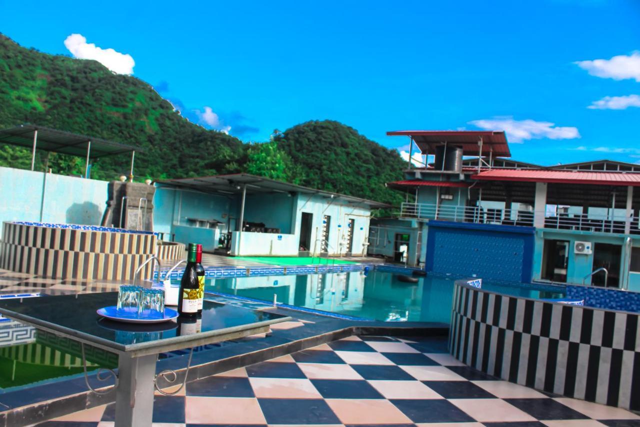 Sp Resort Panvel Chauk Buitenkant foto