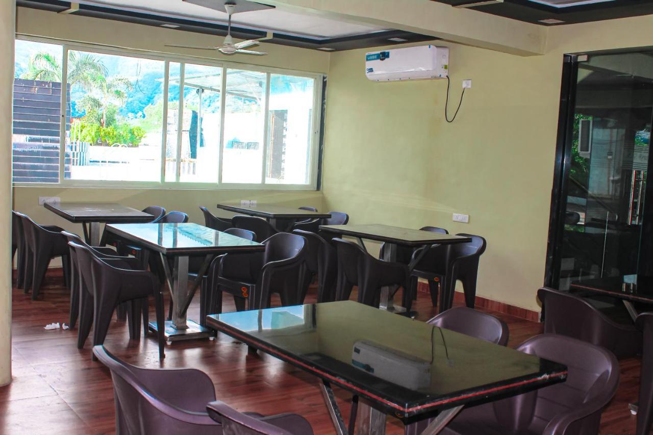 Sp Resort Panvel Chauk Buitenkant foto