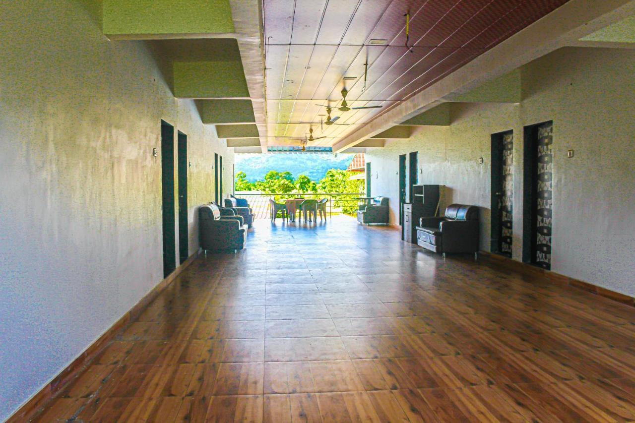 Sp Resort Panvel Chauk Buitenkant foto